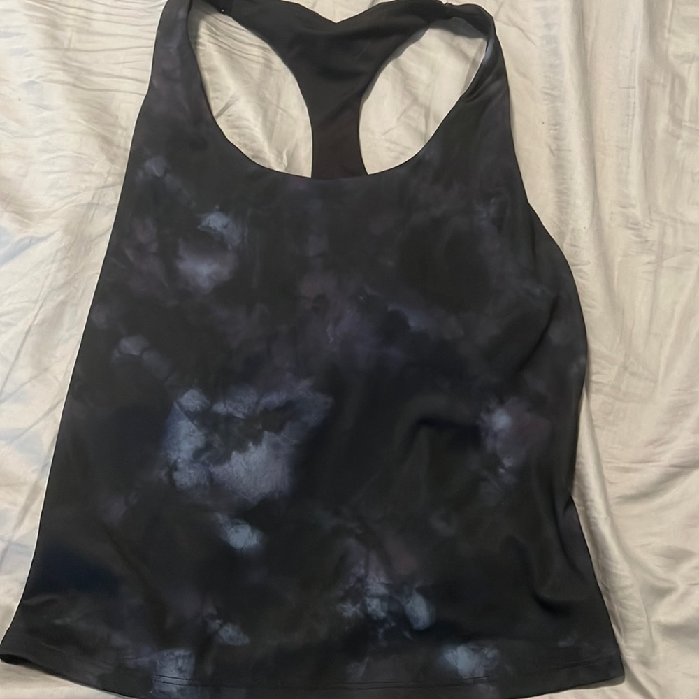 M workout tank